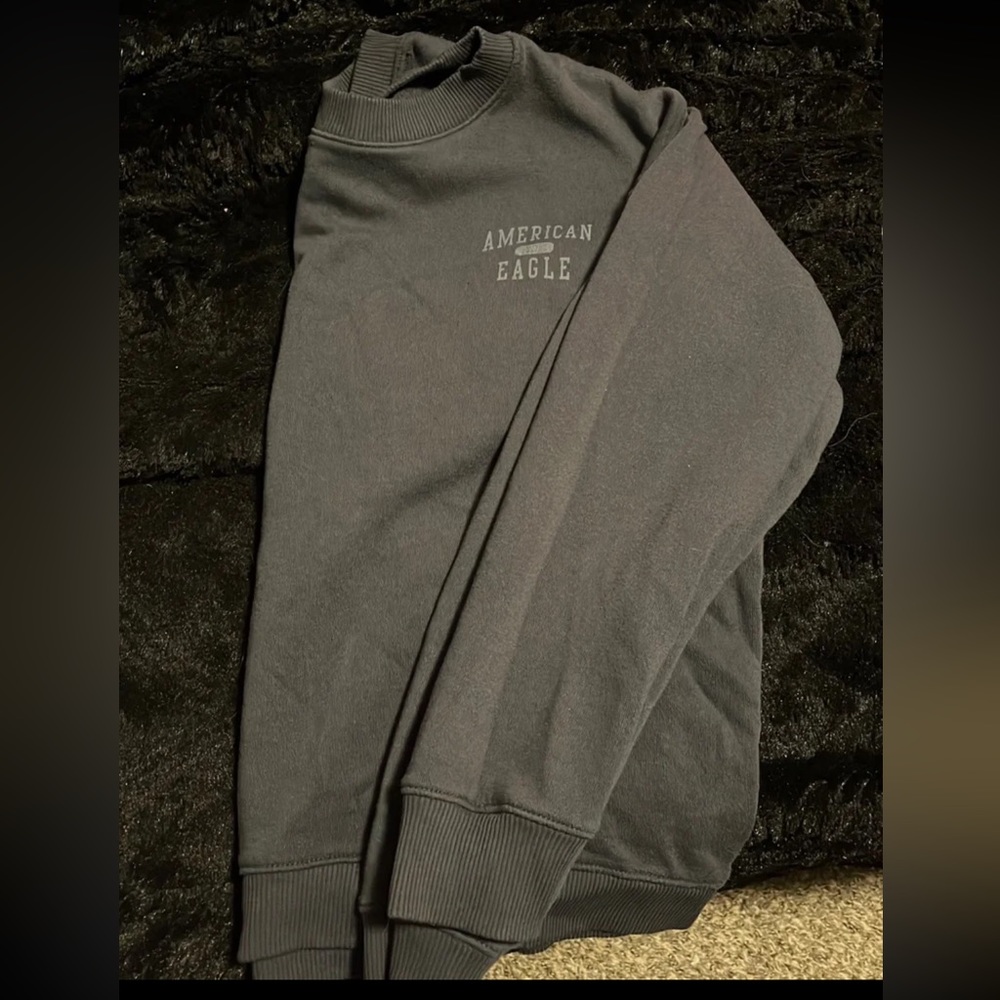American Eagle Crewneck